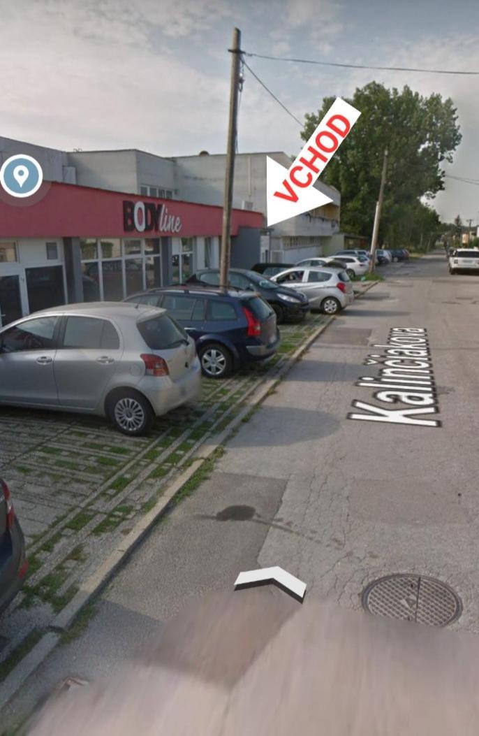 Ubytovanie Funstar Topoľčany Eksteriør bilde